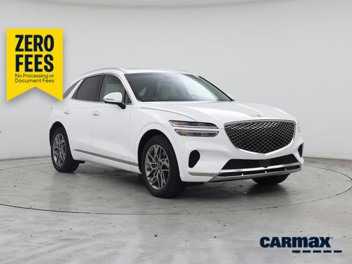 White 2023 Genesis GV70