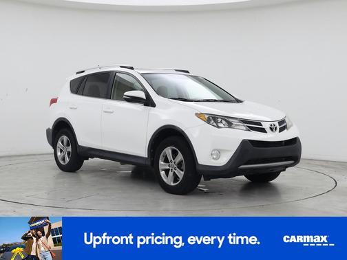 White 2015 Toyota RAV4 XLE