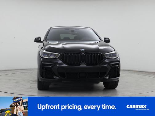 Black 2022 BMW X6 M50i