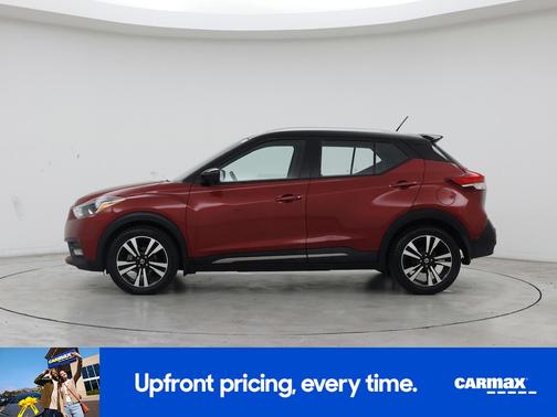 Red 2020 Nissan Kicks SR