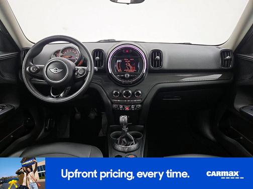 White 2017 MINI Countryman