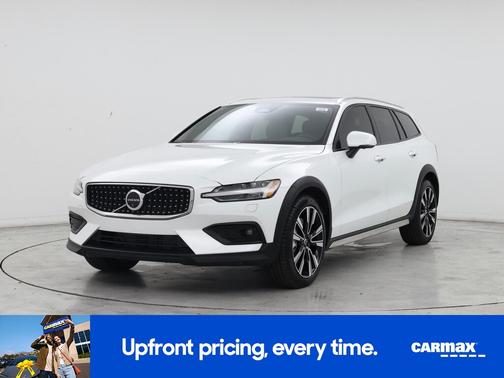 2026 Volvo V60 Cross Country B5 Ultra