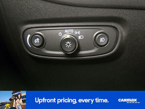 White 2020 Chevrolet Equinox Premier