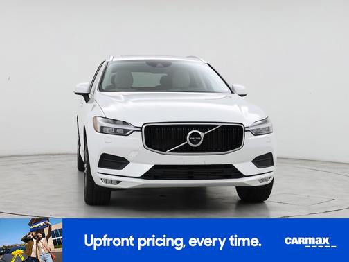 2020 Volvo XC60 T5 Momentum