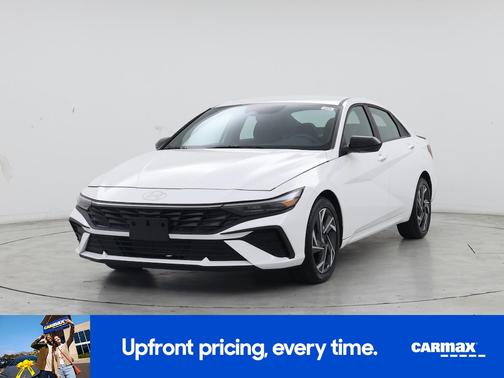 White 2025 Hyundai ELANTRA SEL Sport
