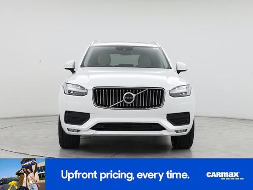 2020 Volvo XC90 T6 Momentum