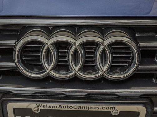 Photo 3 of 47 of 2018 Audi A5 Premium Plus