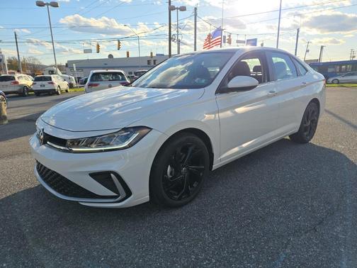 2026 Volkswagen Jetta 1.4T SE