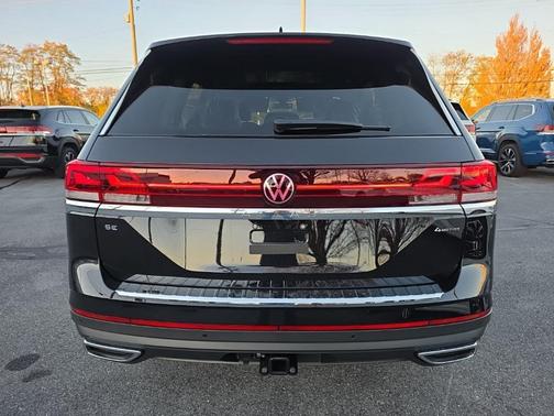 2026 Volkswagen Atlas 2.0T SE w/Technology 4MOTION