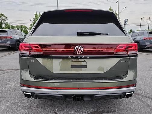 2025 Volkswagen Atlas 2.0T Peak Edition