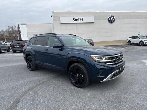 2022 Volkswagen Atlas 2.0T SE w/Technology 4MOTION