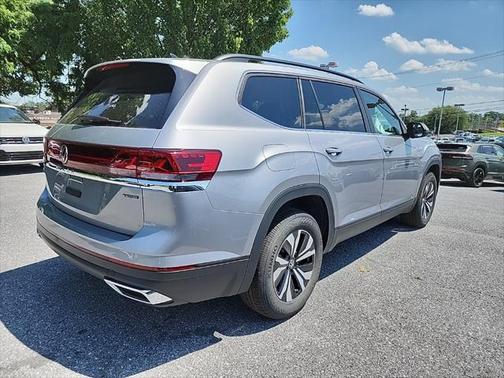 2025 Volkswagen Atlas 2.0T SE