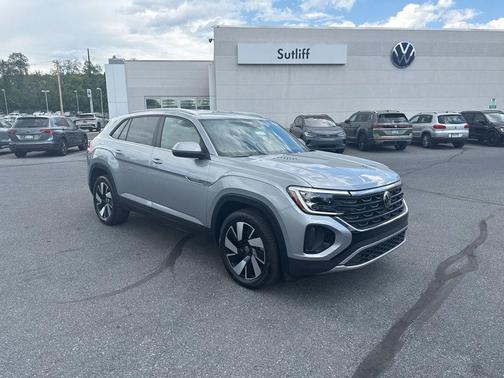 silver mist metallic 2026 Volkswagen Atlas Cross Sport 2.0T SE w/Technology 4MOTION