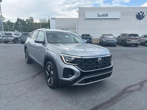 silver mist metallic 2026 Volkswagen Atlas Cross Sport 2.0T SE w/Technology 4MOTION