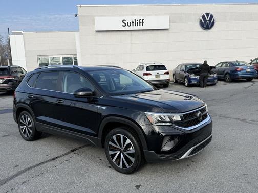 2023 Volkswagen Taos 1.5T SE