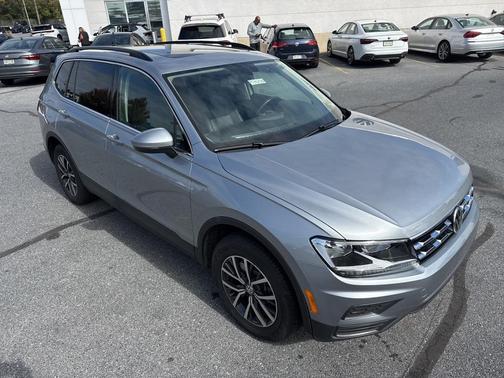 2019 Volkswagen Tiguan 2.0T SE 4MOTION