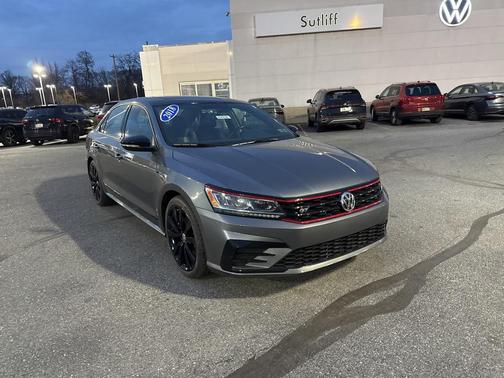 2018 Volkswagen Passat 3.6L V6 GT