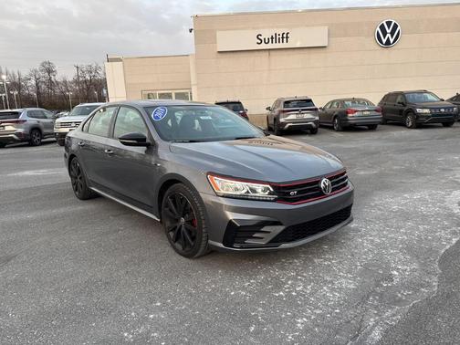 2018 Volkswagen Passat 3.6L V6 GT