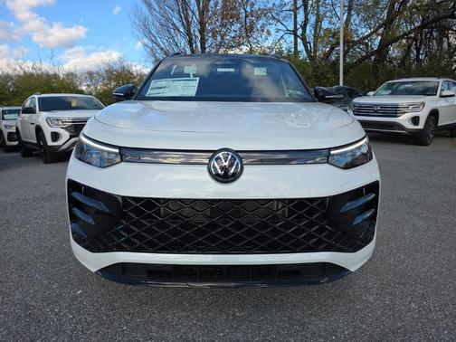 2026 Volkswagen Tiguan 2.0T SE R-Line Black 4MOTION