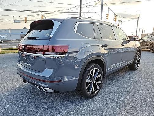 2026 Volkswagen Atlas 2.0T SEL Premium R-Line 4MOTION