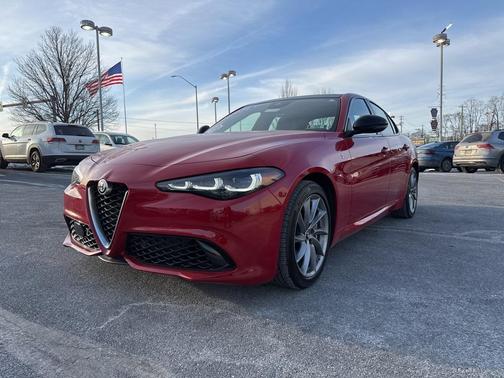 2024 Alfa Romeo Giulia Ti