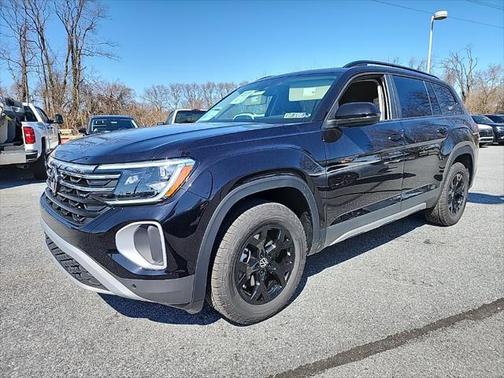2025 Volkswagen Atlas 2.0T Peak Edition