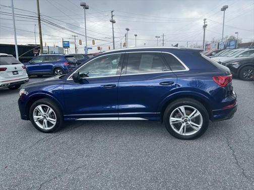 2022 Audi Q3 45 S line Premium Plus
