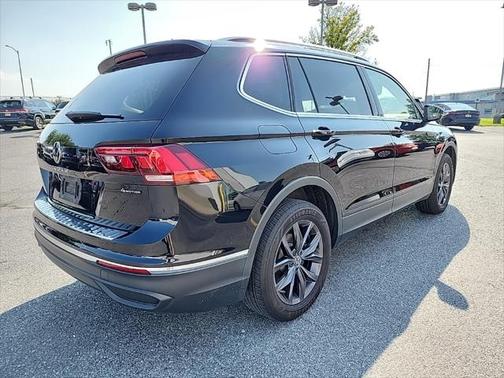 2022 Volkswagen Tiguan 2.0T SE 4MOTION