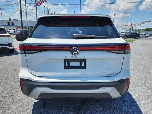 2025 Volkswagen Tiguan 2.0T S 4MOTION