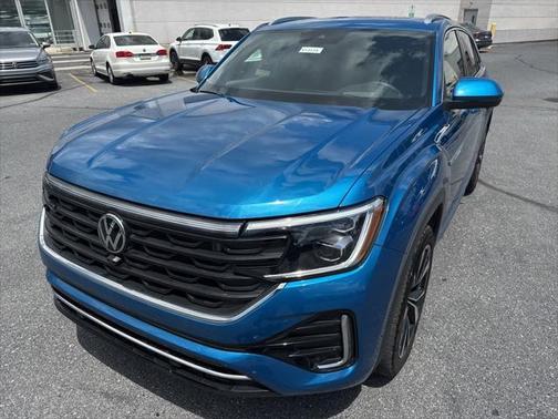 2025 Volkswagen Atlas Cross Sport 2.0T SEL Premium