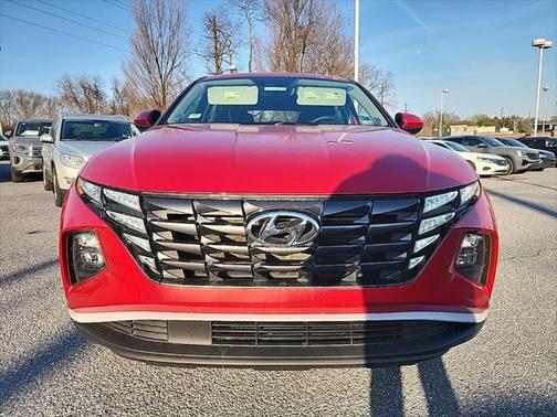 2022 Hyundai TUCSON SE