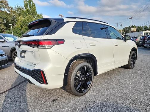 2025 Volkswagen Tiguan 2.0T SE R-Line Black 4MOTION