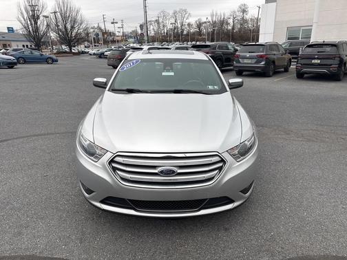 2017 Ford Taurus Limited