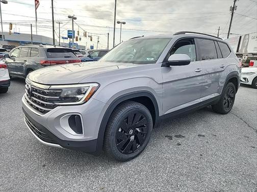 2025 Volkswagen Atlas 2.0T SE w/Technology 4MOTION