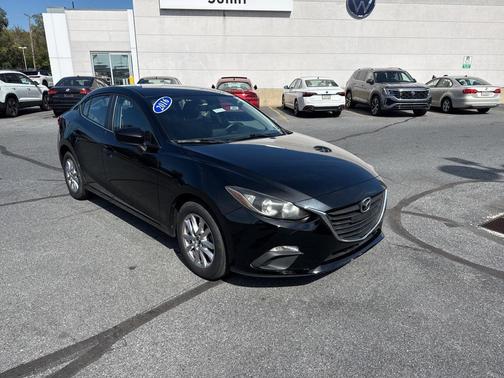 2016 Mazda Mazda3 i Sport
