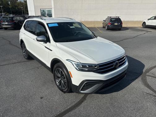 2024 Volkswagen Tiguan 2.0T Wolfsburg Edition