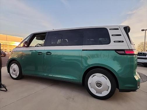 2025 Volkswagen ID. Buzz 1st Edition with 4MOTION