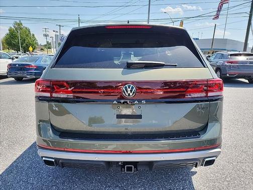 2025 Volkswagen Atlas 2.0T Peak Edition