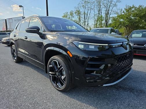 deep black pearl 2026 Volkswagen Tiguan 2.0T SEL R-Line 4MOTION