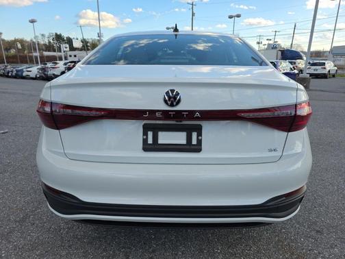 2026 Volkswagen Jetta 1.4T SE