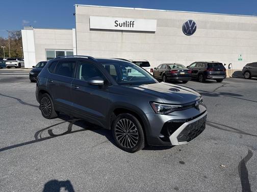 2025 Volkswagen Taos 1.5T SE