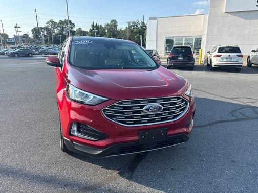 Rapid Red Metallic Tinted Clearcoat 2020 Ford Edge SEL
