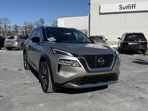 2021 Nissan Rogue Platinum