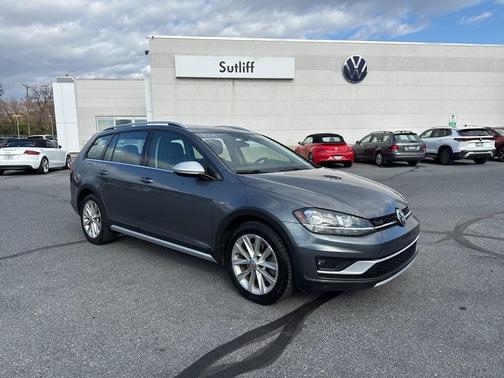 2018 Volkswagen Golf Alltrack TSI S