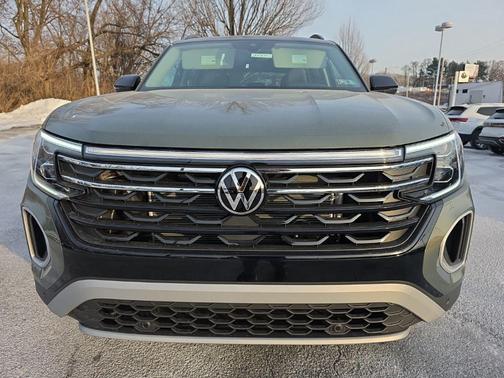 2026 Volkswagen Atlas Peak Edition