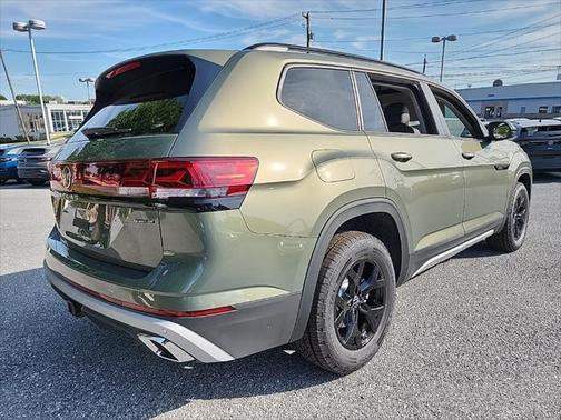 2025 Volkswagen Atlas 2.0T Peak Edition