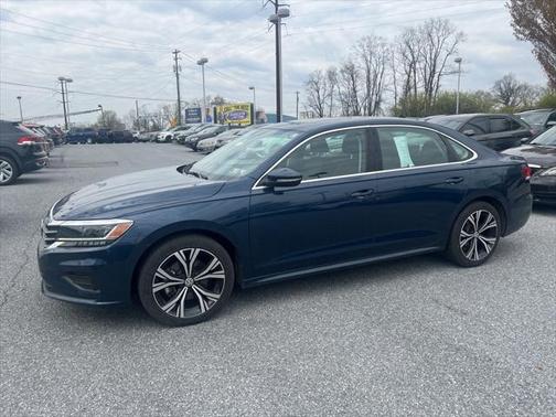 2021 Volkswagen Passat 2.0T SE