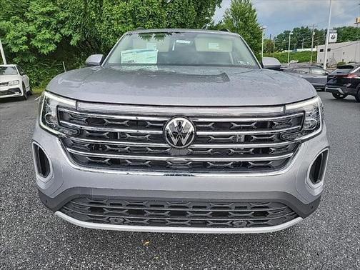 2025 Volkswagen Atlas 2.0T SE w/Technology 4MOTION