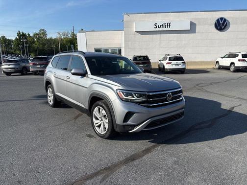 Platinum Gray Metallic 2022 Volkswagen Atlas 2.0T SE w/Technology 4MOTION