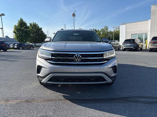 Platinum Gray Metallic 2022 Volkswagen Atlas 2.0T SE w/Technology 4MOTION